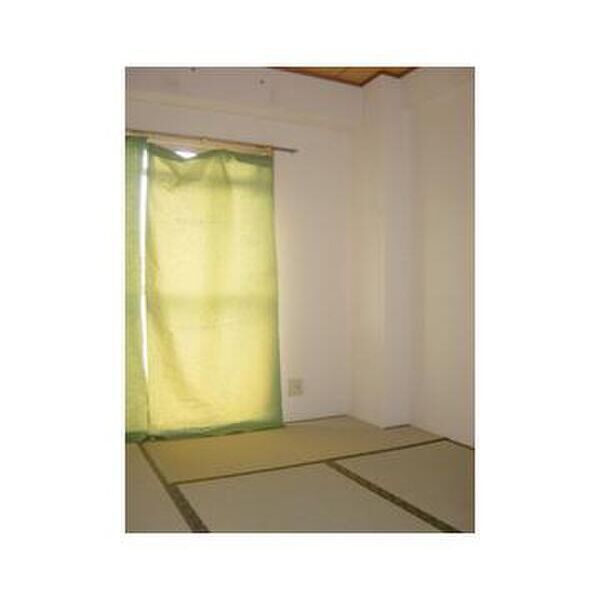 エステートピア山崎C104号室 リビング