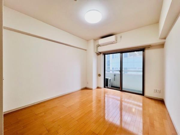 ＫＤＸレジデンス御徒町 リビング