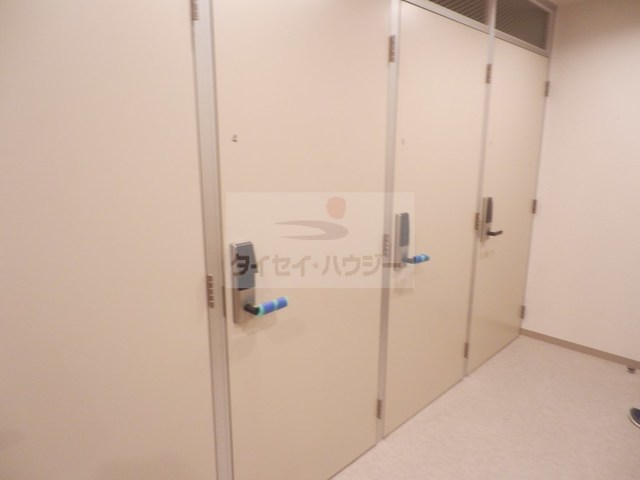 びゅうリエットグラン新宿戸山521号室 同建物別部屋の参考画像