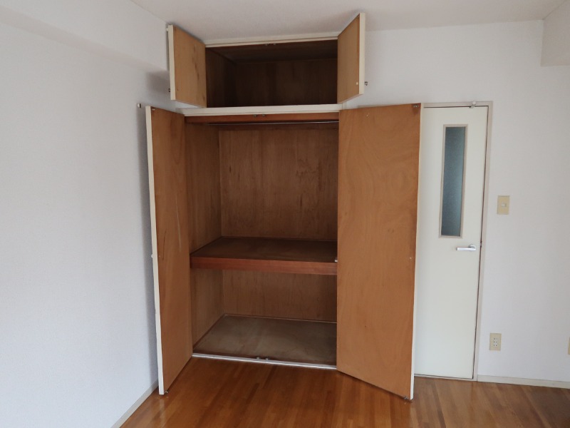 銀東ハイツⅡ 収納