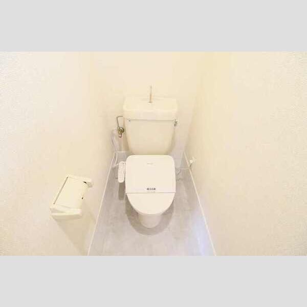 メゾン樹101号室 温水洗浄暖房便座