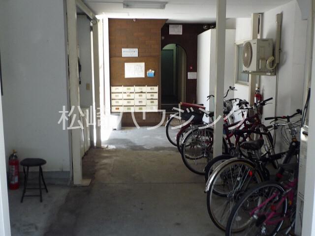 ホワイトヒルズ1階 部屋その他