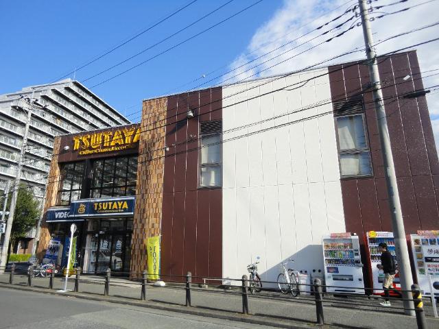 シルクネス101号室 TSUTAYA昭島店まで384ｍ