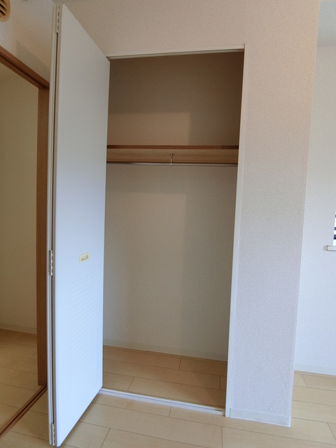 アメニティ高幡0201号室 収納