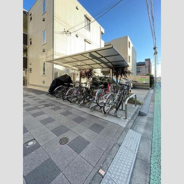 ユイマール　A101号室 駐輪場