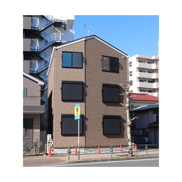 エミール生麦201号室 外観