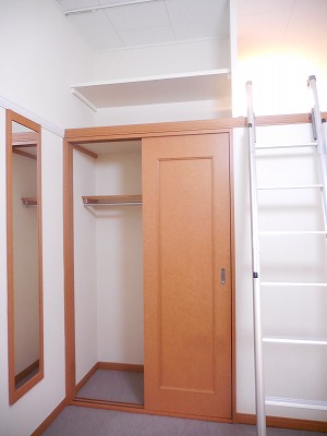 レオパレスヴィチーノ・Ｓ クローゼット