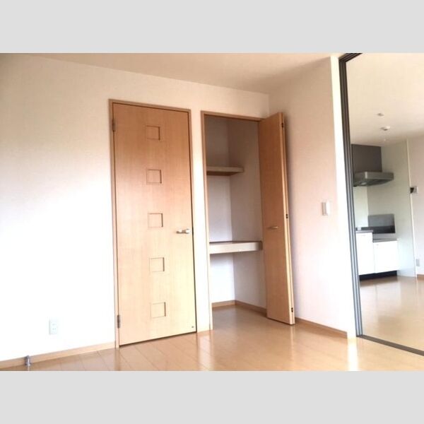 PUREZZA春日部201号室 洋室