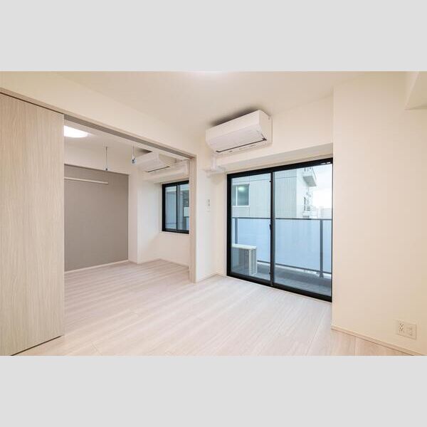 S-RESIDENCE千住大橋601号室 玄関