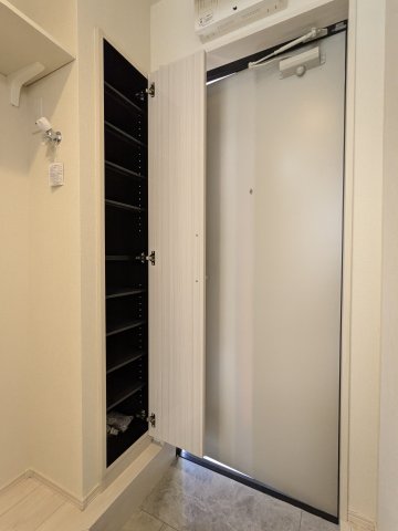 ハーモニーテラス小岩ウエストⅡ0101号室 収納