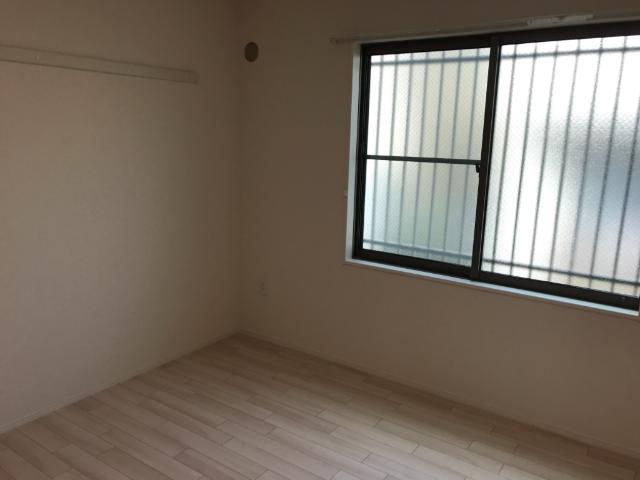 サンライズ 室内