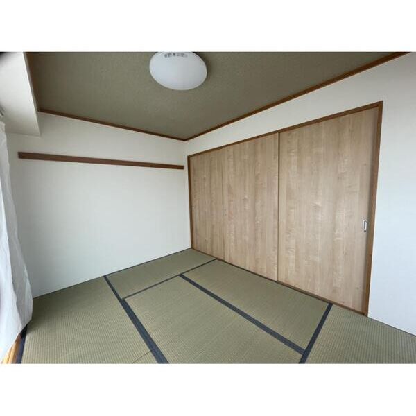 ハイムプラザ北浦和1308号室 リビング