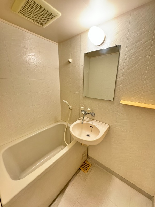 グランピーノ妙典(D-013)3階 お風呂