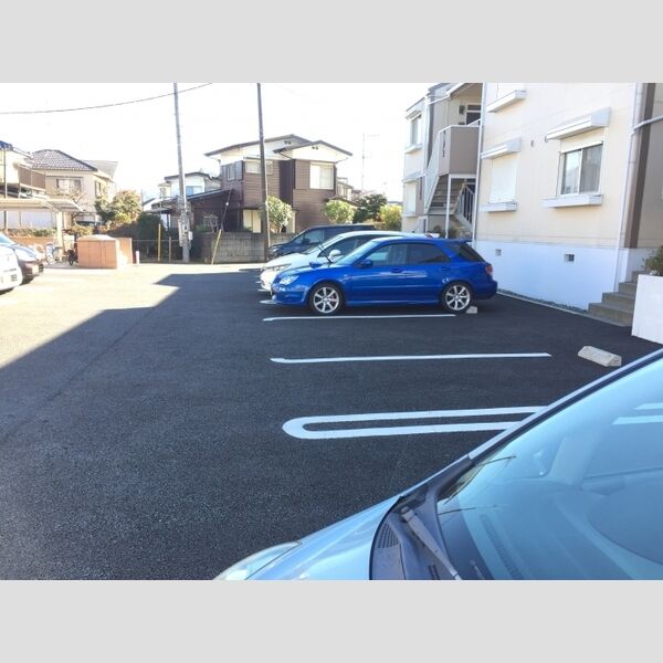 グリーンハイツ101号室 駐車場
