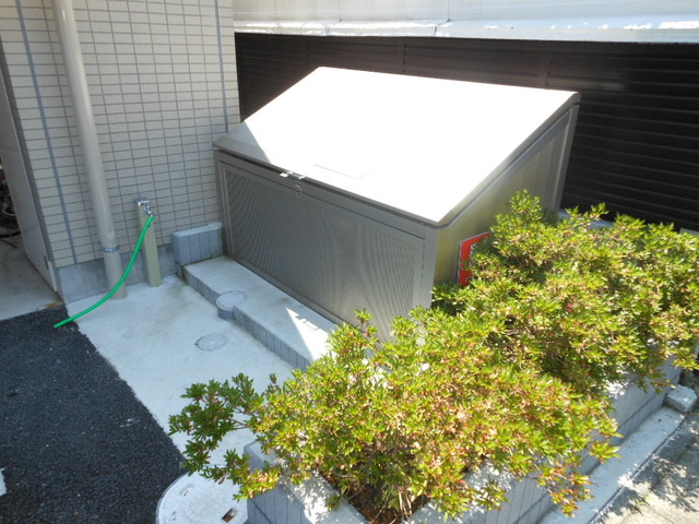 マリンコート富士見0305号室 敷地内ダストボックス