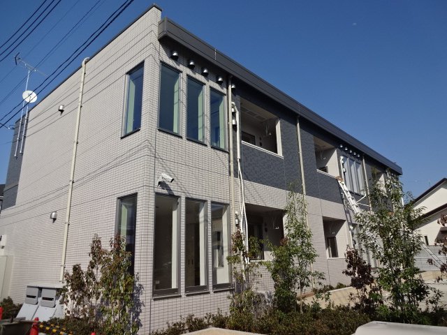 フローラ 外観写真（昼）