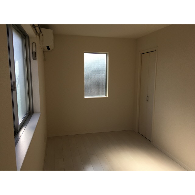 ハウスマカダム 内観