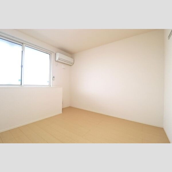 グランフォート101号室 同建物別部屋の参考画像