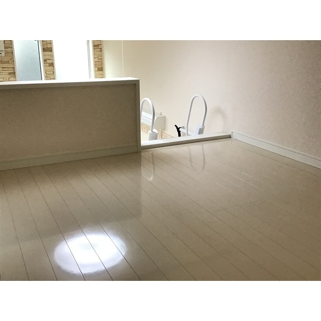 横浜ヒルズ105号室 同建物別部屋の参考画像