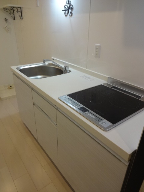 アール・デ・ココ東向島1階 部屋その他