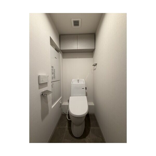 The　Residence　Ichigayadaimachi302号室 トイレ
