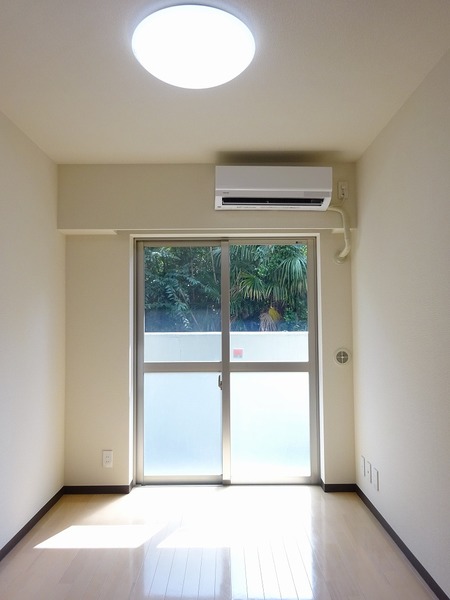 ファーストクラス荏田203号室 同建物別部屋の参考画像