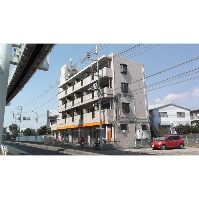 ワールドハウスA 外観