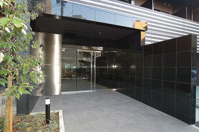 ステージファースト飯田橋アジールコート10階 エントランス