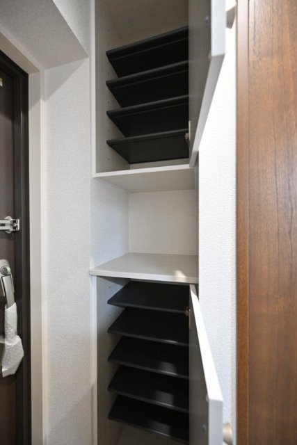 エルミ上落合1階 収納