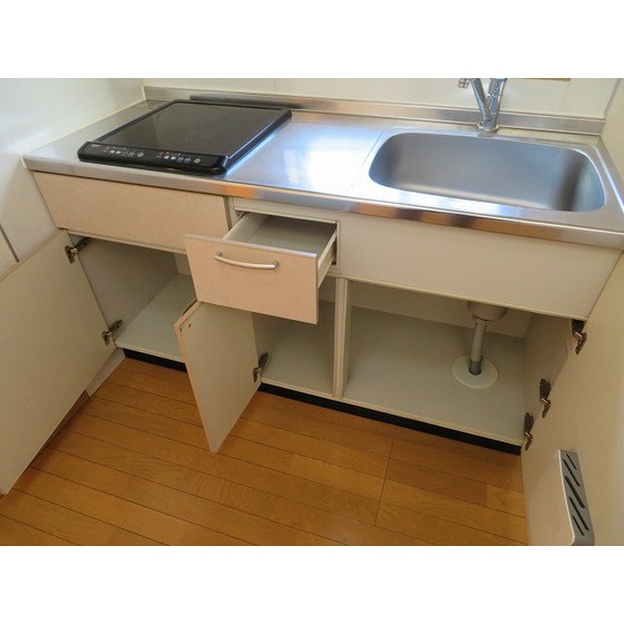 グランドール北上野0404号室 キッチン下収納