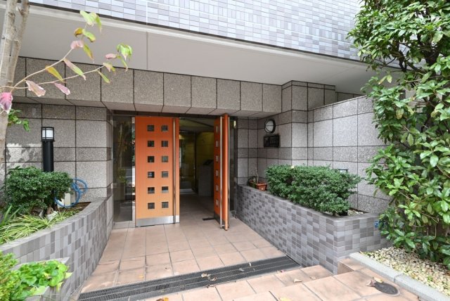 スカイコート日本橋浜町602号室 エントランス