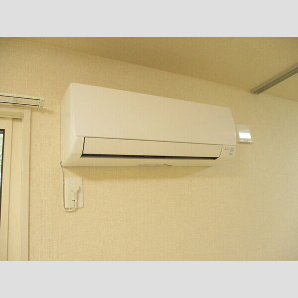 ロイヤルコート小倉103号室 103(エアコン)