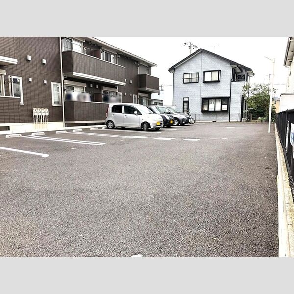 コンフォート 駐車場