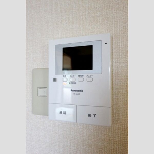 アムール206号室 モニター付インターホン