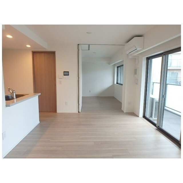 Brillia 宮前平　Hillside 内観