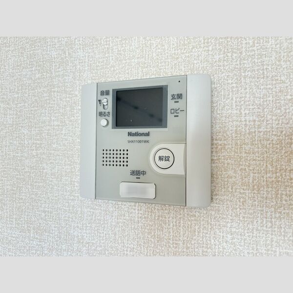 コート権太坂201号室 モニタ付インターホン