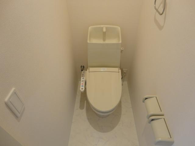 Ｐｅｔｉｔｅ　Ｌｕｍｉｅｒｅ シャワー付トイレ（イメージ）