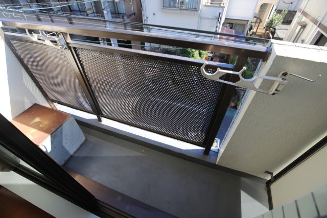 マイステージ上北沢Ⅱ バルコニー