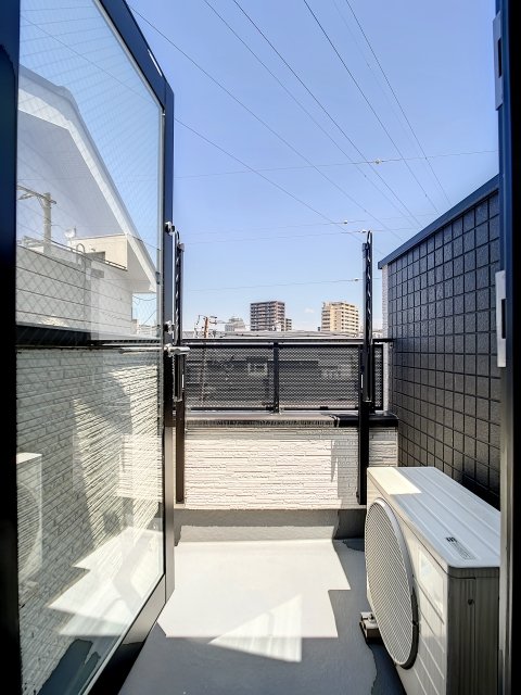 ＭＥＬＤＩＡ松島四丁目 バルコニー