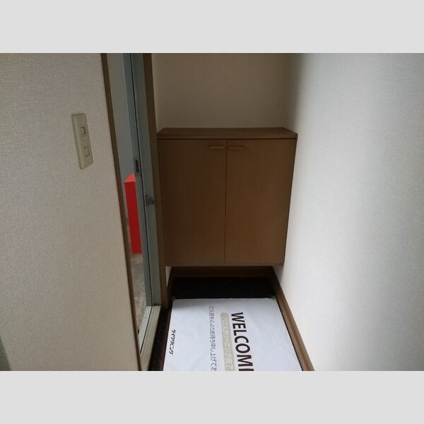 ヴィラモデルナ　A102号室 玄関