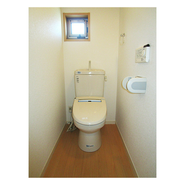 Ｃｒｅｓｅｒ203号室 温水洗浄便座