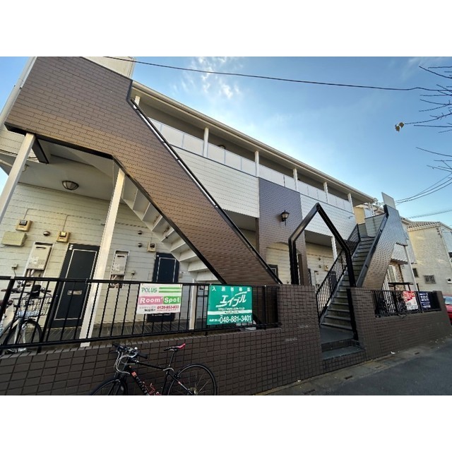 サークルワン 外観