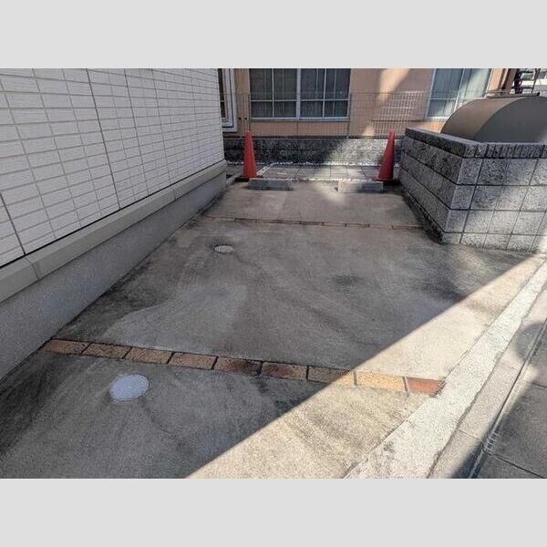 グランデュール　A 駐車場