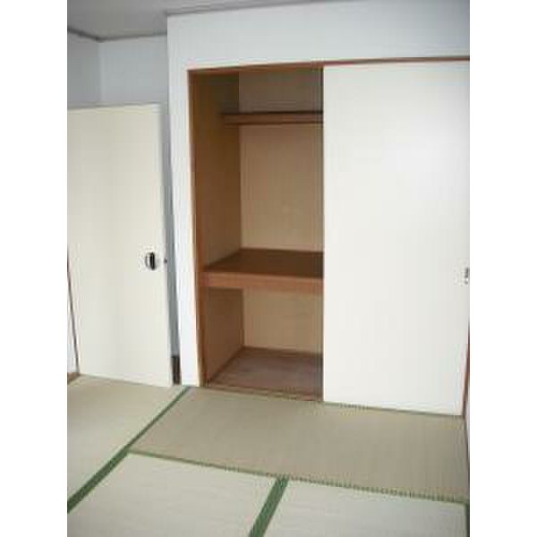 エステートピア原4205号室 リビング