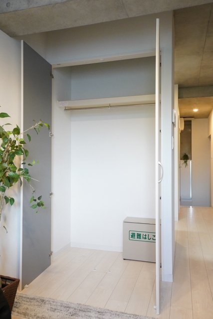 ＪＡＳＰＥＲ　Ｎｉｓｈｉｏｃｈｉａｉ3階 クローゼット※画像はイメージです(家具や小物は設備ではありません)
