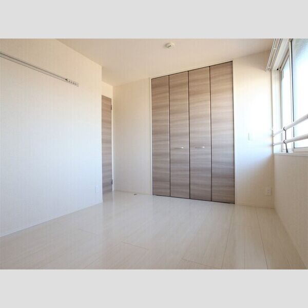 オリーブ302号室 洋室