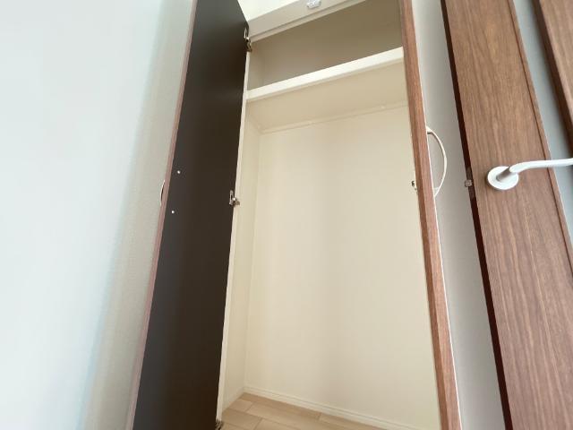 クレリア101号室 収納