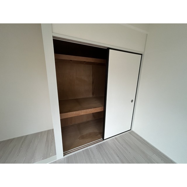 三ツ和マンション 内観