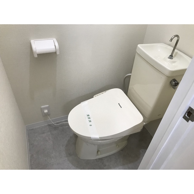 リエス伊勢原105号室 内観