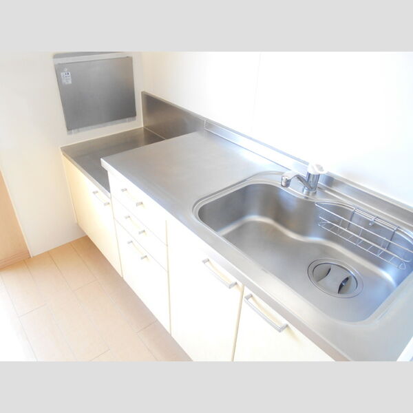 ウィスタリア　B キッチン